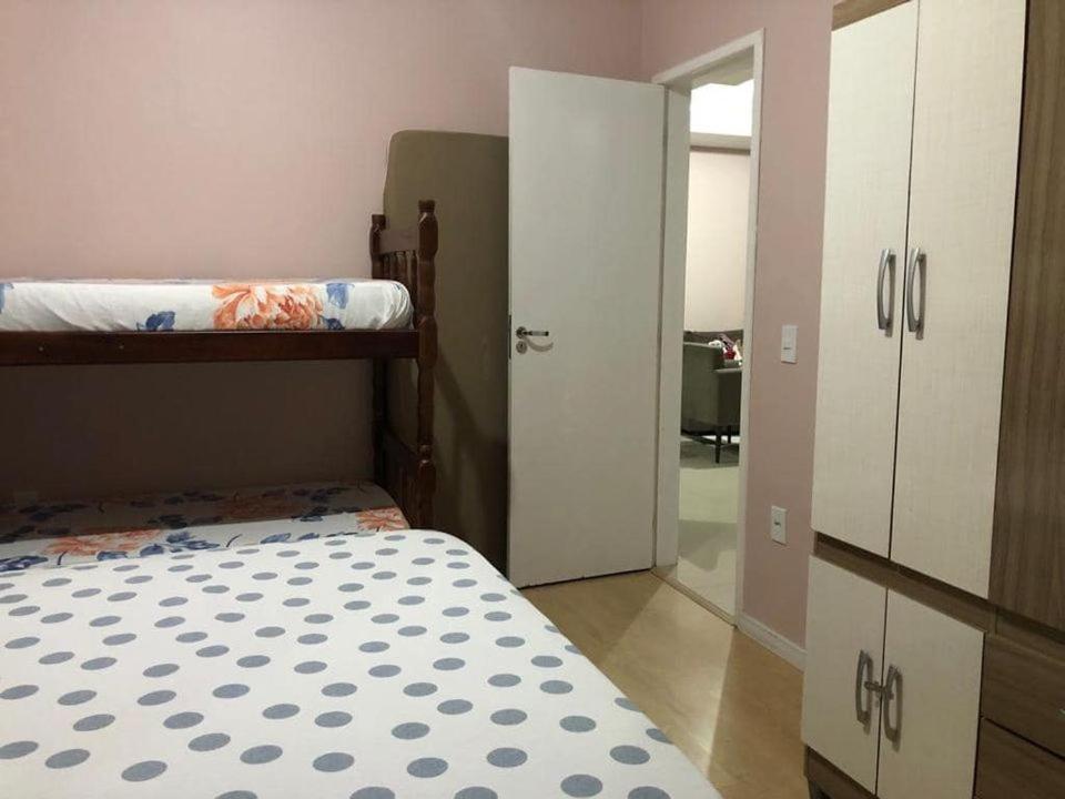 Casa Com 2 Quartos, Para 6 Pessoas Em Ponta Das Canas ฟลอเรียนอโปลิส ภายนอก รูปภาพ